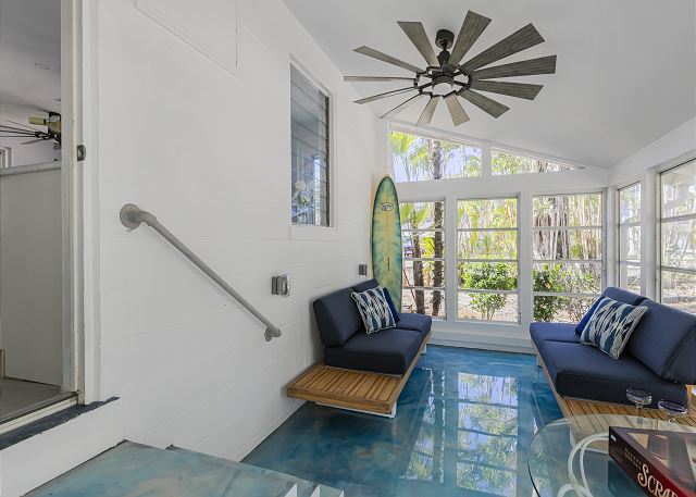 325 East Gulf Drive