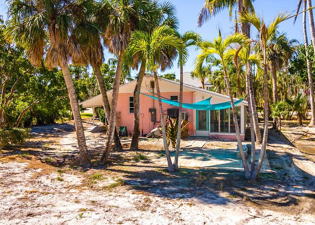 325 East Gulf Drive