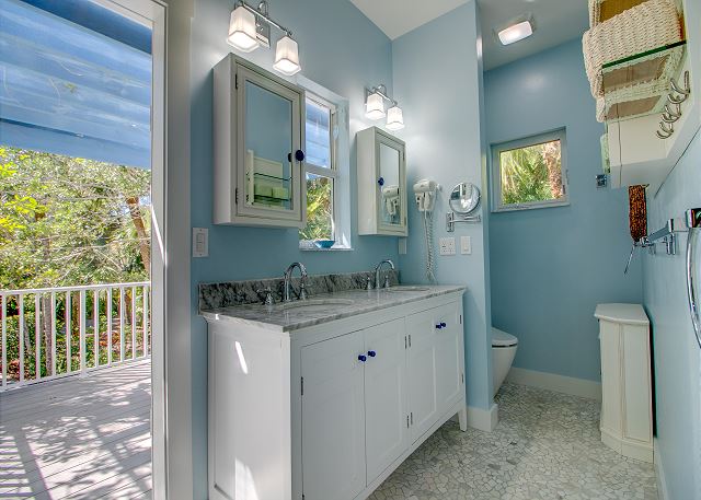 5786 Sanibel Captiva Road